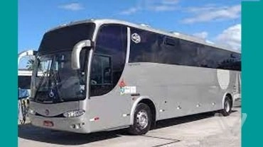 Ônibus Semi-leito com banheiro e sala de estar